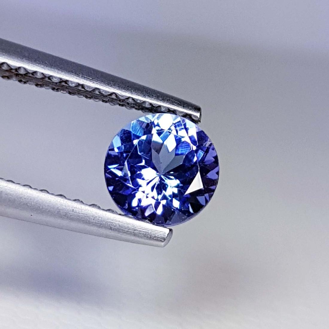 Natural Tanzanite - 0.82 ct (1 of 4)