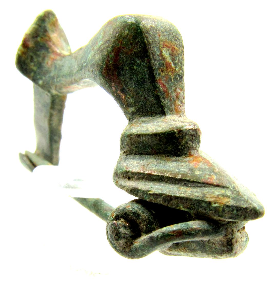 Ancient Roman Bronze Knee Brooch (1 of 3)