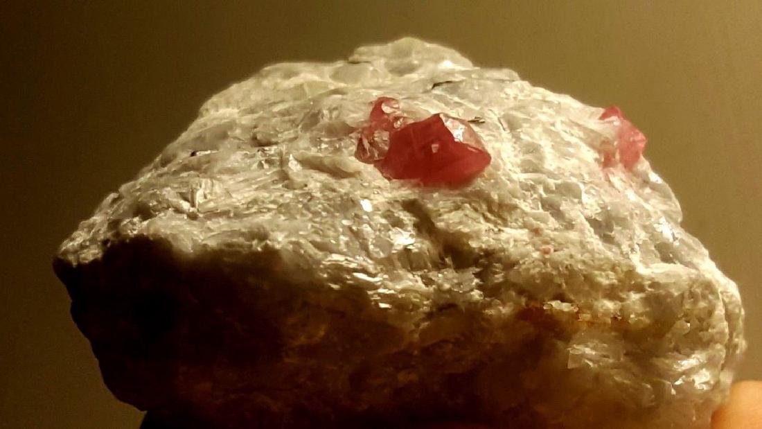 100 GRAMS HIGH QUALITY AFGHAN ORIGIN RUBY SPECIMEN (1 of 3)