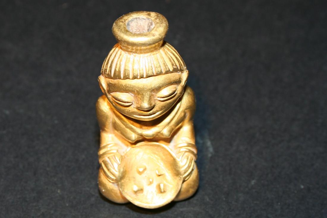 Pre Columbian Art Tumbago Sophisticated Woman (1 of 10)