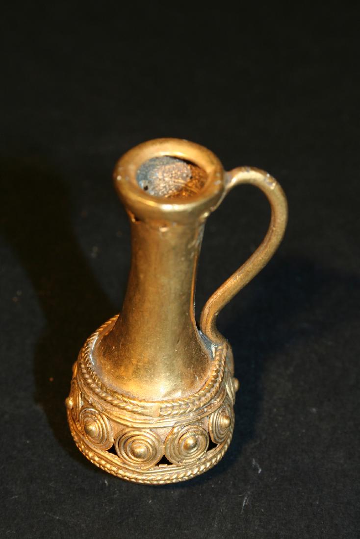 Pre Columbian Art in Tumbago Pretty Poporo Shaped Bowl (1 of 7)