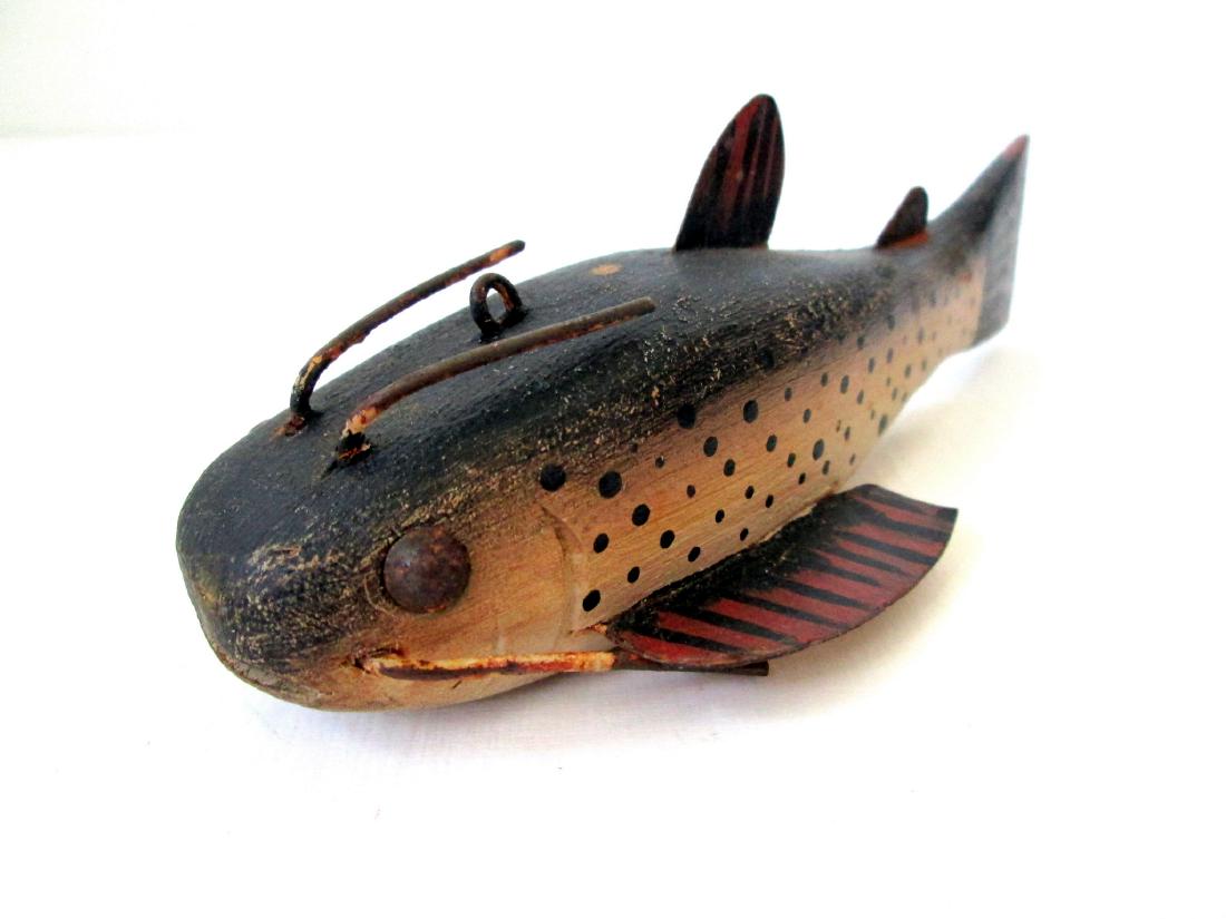 Rare Catfish Decoy (1 of 8)
