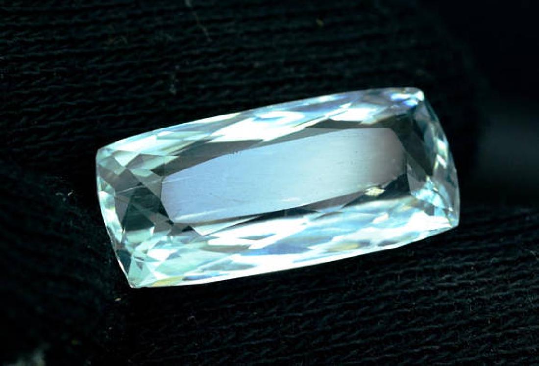 Certified Gemstone - 16.78 cts Untreated Aquamarine (1 of 7)