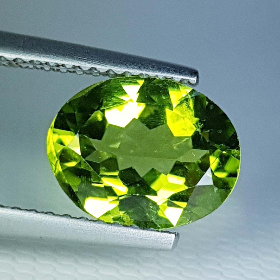 Natural Peridot - 2.37 ct (1 of 1)