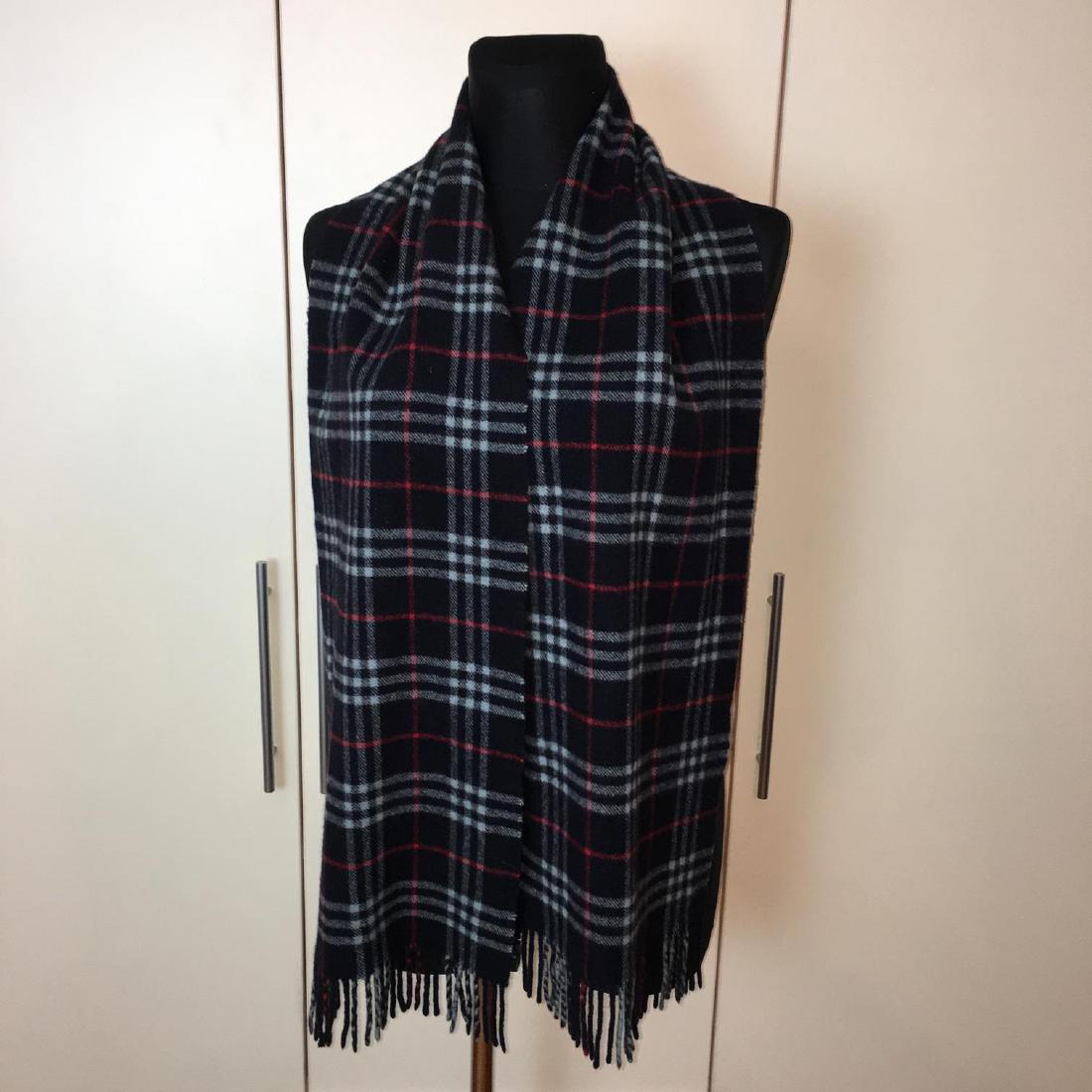 Burberry 100% Lambswool Dark Blue Nova Check Scarf (1 of 4)