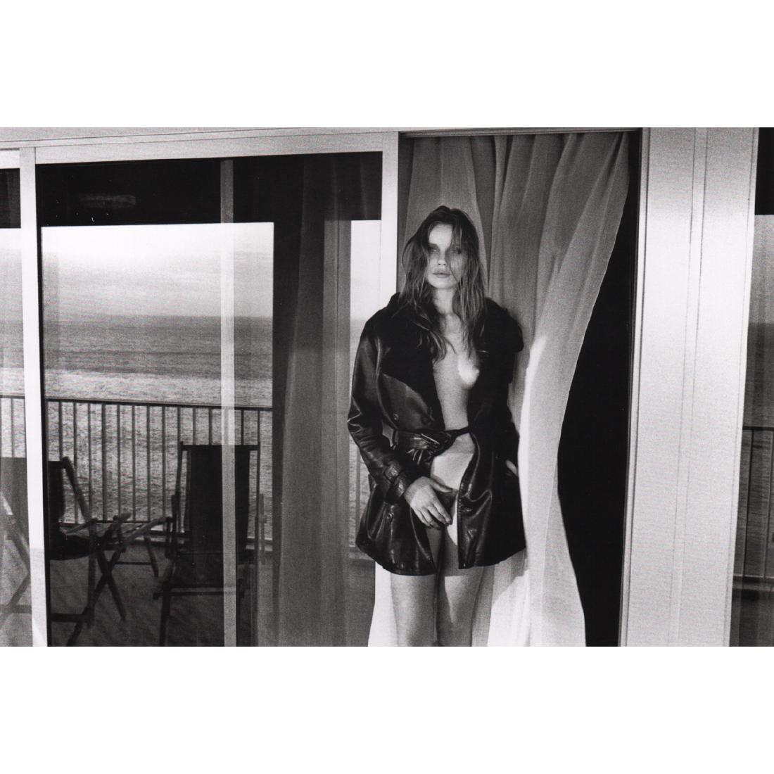 HELMUT NEWTON - Veruschka, Nice, 1975: Artist: HELMUT NEWTON Print Title: Veruschka, Nice, 1975 Medium: Photo-Lithograph Printing Date: 2000's Printed in Germany Image size approx: 9.5 x 6.5 inches Helmut Newton (1920-2004) was a German-Au