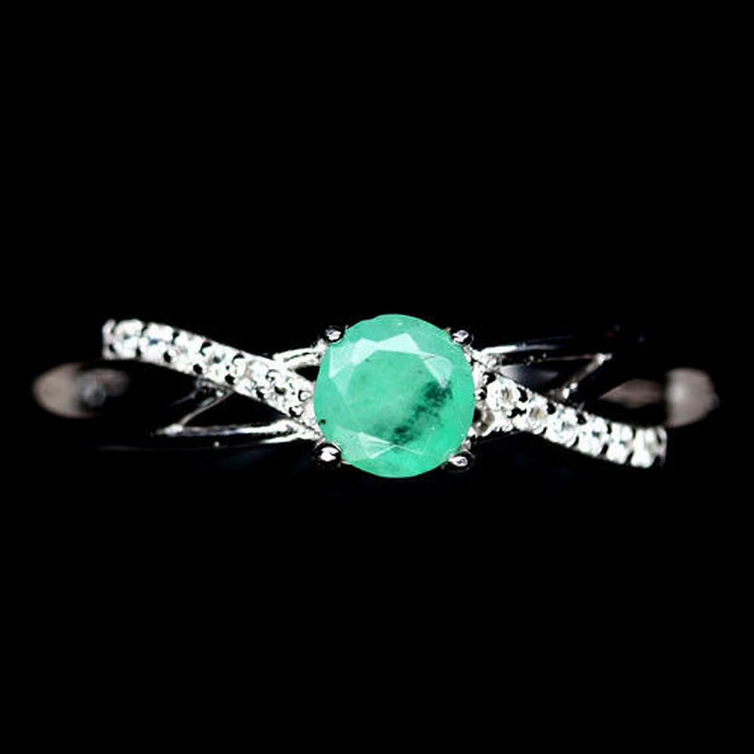 GREEN EMERALD 925 STERLING SILVER RING WHITE GOLD SZ 8 (1 of 3)