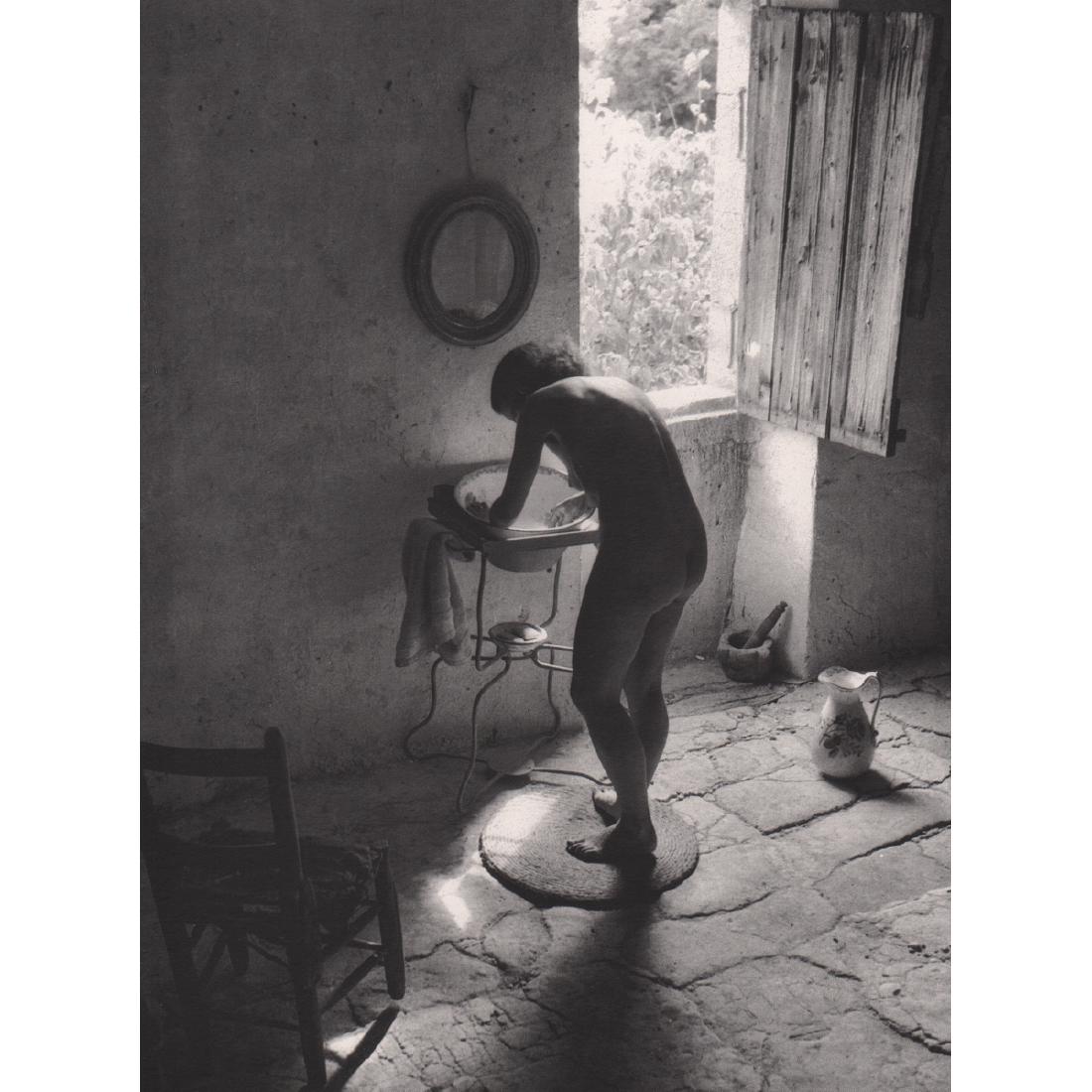 WILLY RONIS - Provencal Nude: Artist: WILLY RONIS Print Title: Provencal Nude: Marie-Anne in Gordes, 1947 Medium: Photo-lithograph Printing Date: 1980's Printed in France Image Size approx: 7 X 9 inches Willy Ronis (1910-2009) was