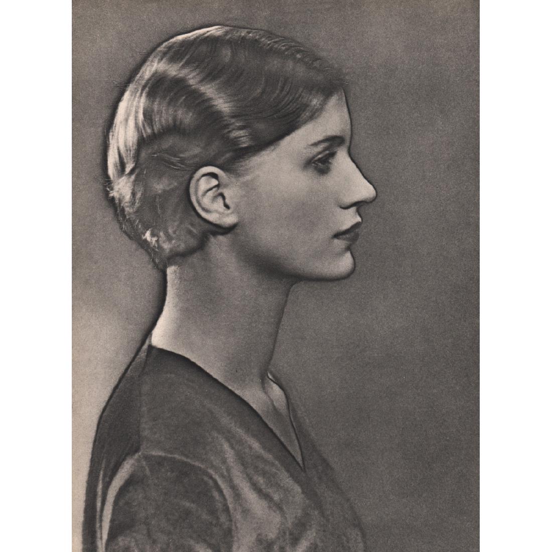 MAN RAY - Lee Miller (solarized): Artist: MAN RAY Print Title: Lee Miller, partial solarization Elizabeth "Lee" Miller, Lady Penrose (1907-1977), was an American photographer and photojournalist. She was a fashion model in New York Ci