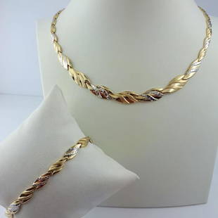 Necklace & Bracelet Set, 14 kt Yellow and White Gold: Item: Necklace & Bracelet Set, 14 kt Yellow and White GoldMaterials: goldSize: Necklace: 42cm, Bracelet: 19cm -Necklace & Bracelet Set, -14(585) kt Yellow and White Gold -Size:Necklace: 42cm,