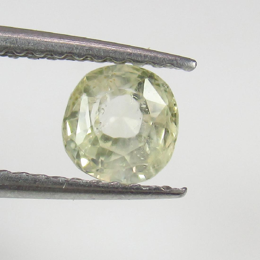 0.80 Ct Genuine Ceylon Unheated Yellow Sapphire Oval (1 of 2)