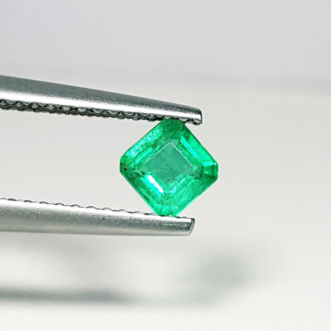Natural Emerald - 0.42 ct (1 of 4)