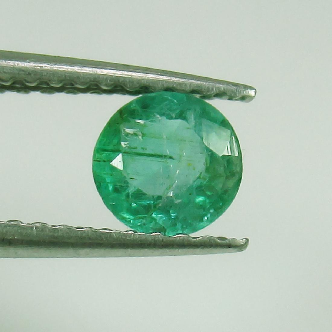 0.43 Ct Genuine Loose Zambian Emerald 5 mm Round cut (1 of 2)