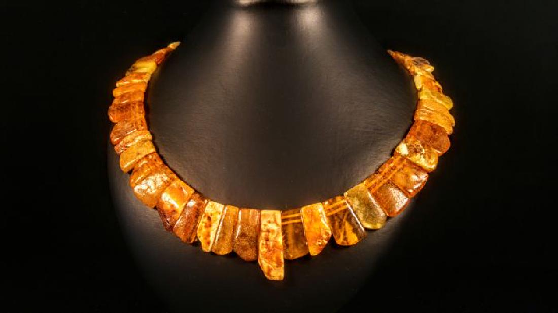 Genuine Vintage Baltic Amber necklace (1 of 10)