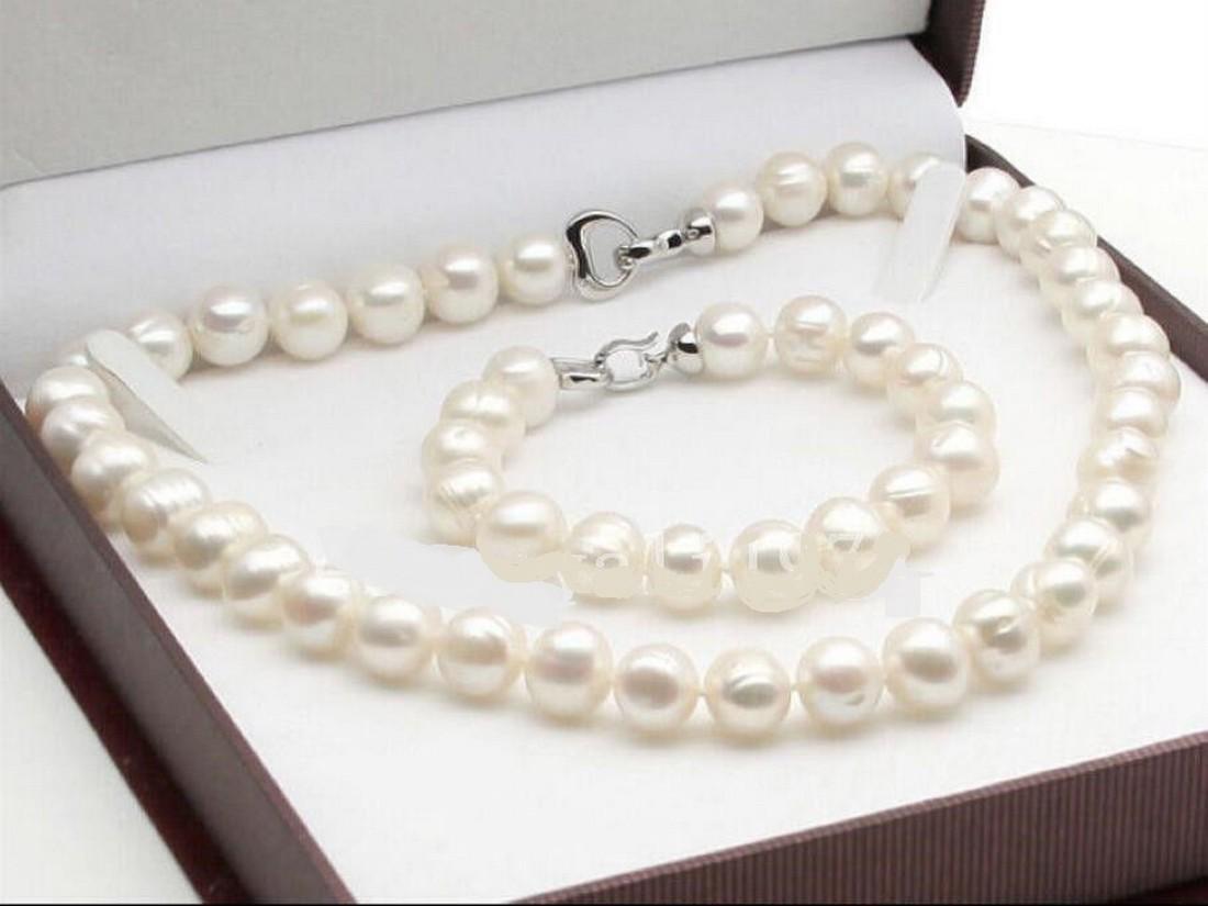 NATURAL 8-9MM SOUTH SEA WHITE PEARL NECKLACE & BRACELET (1 of 3)