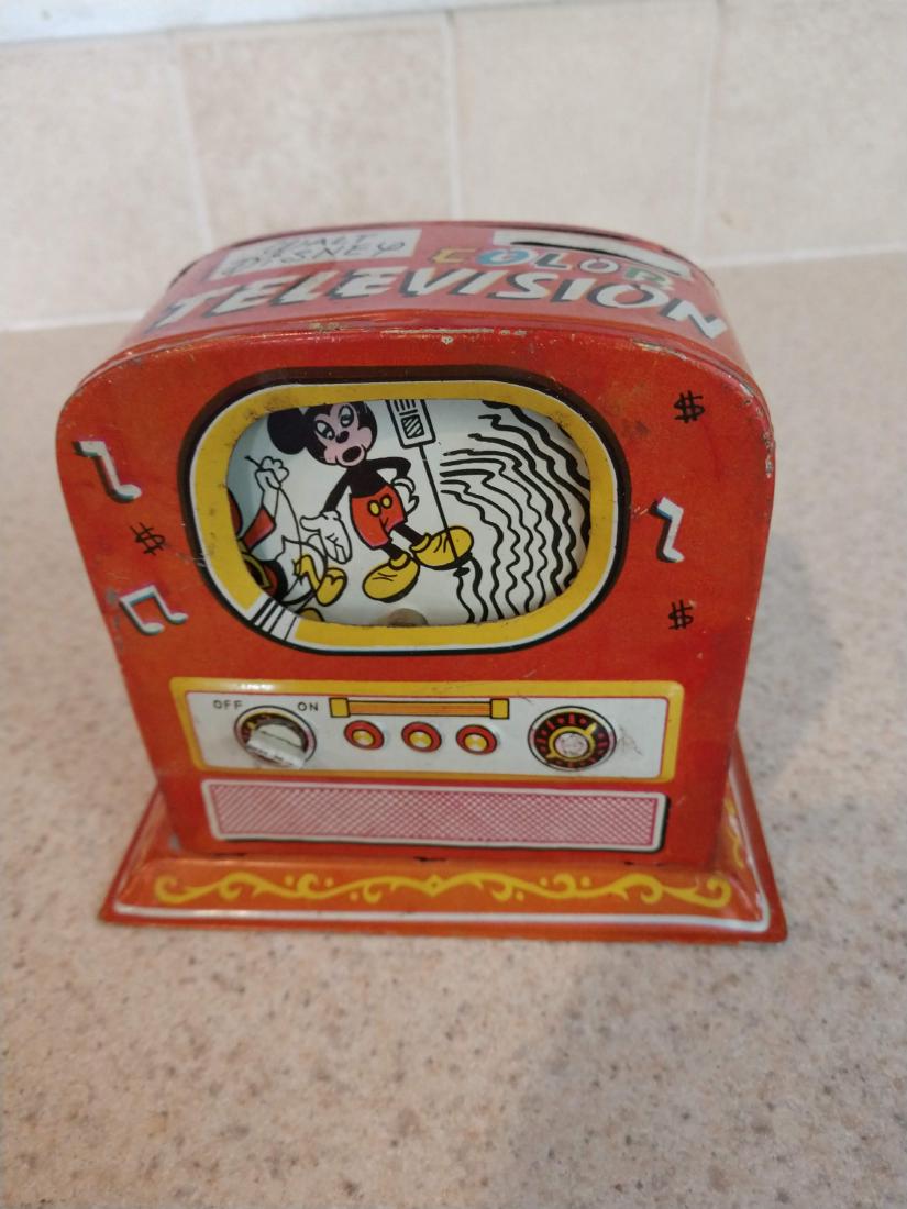 Walt Disney Color Television Bank tin mechanical toy (1 of 5)