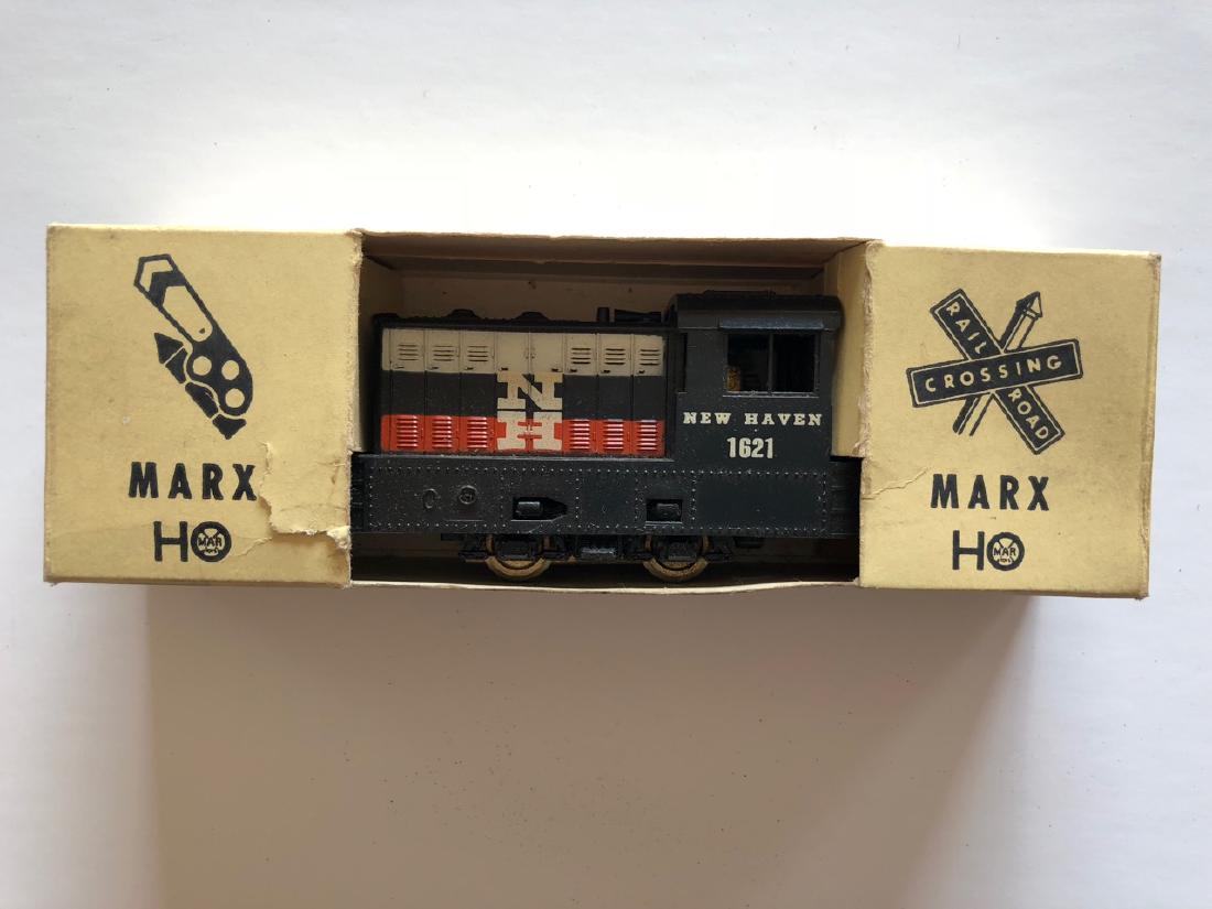 MARX ENGINE - IN BOX ! New Haven 1621: MARX ENGINE - IN BOX ! New Haven 1621. Ho Scale. Please note that this lot has a confidential reserve. When you leave a bid in advance of the auction, submit your maximum. The bidder who has submitted
