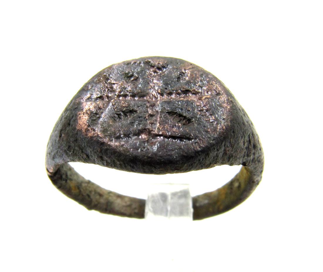 Medieval Crusaders Era Bronze Cross Ring (1 of 4)