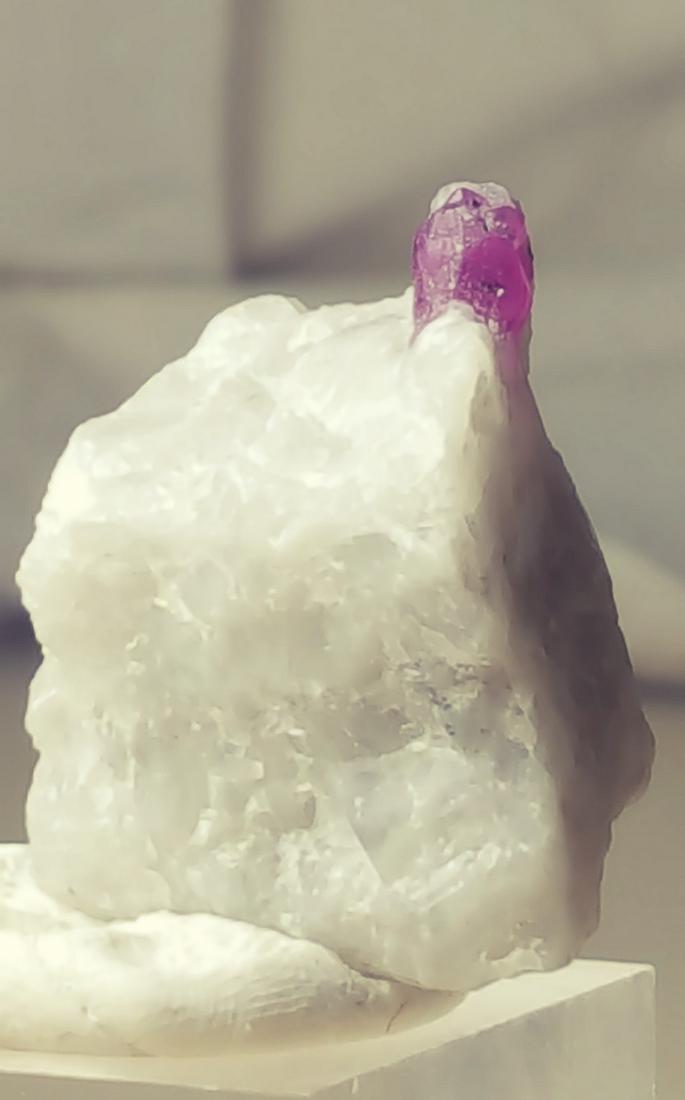 11.8 GRAMS AMAZING NATURAL RUBY FROM AFGAHNISTAN (1 of 2)