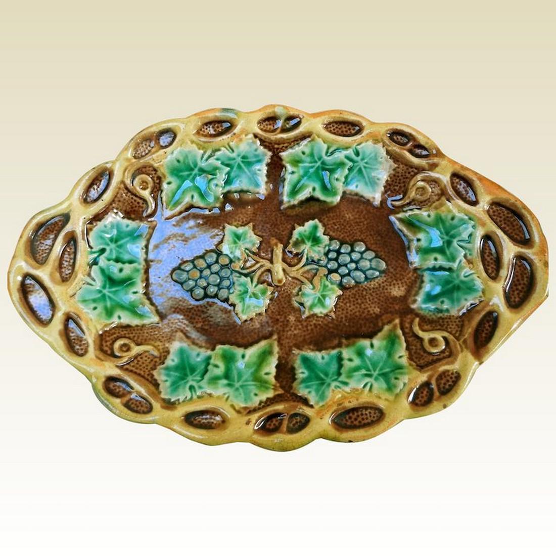 Early Griffin, Smith & Hill Majolica Platter (1 of 9)