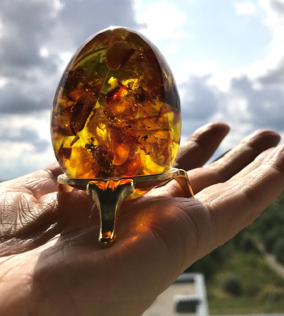 Spectacular Baltic amber ball egg 59x45mm 74.5 gr (1 of 9)