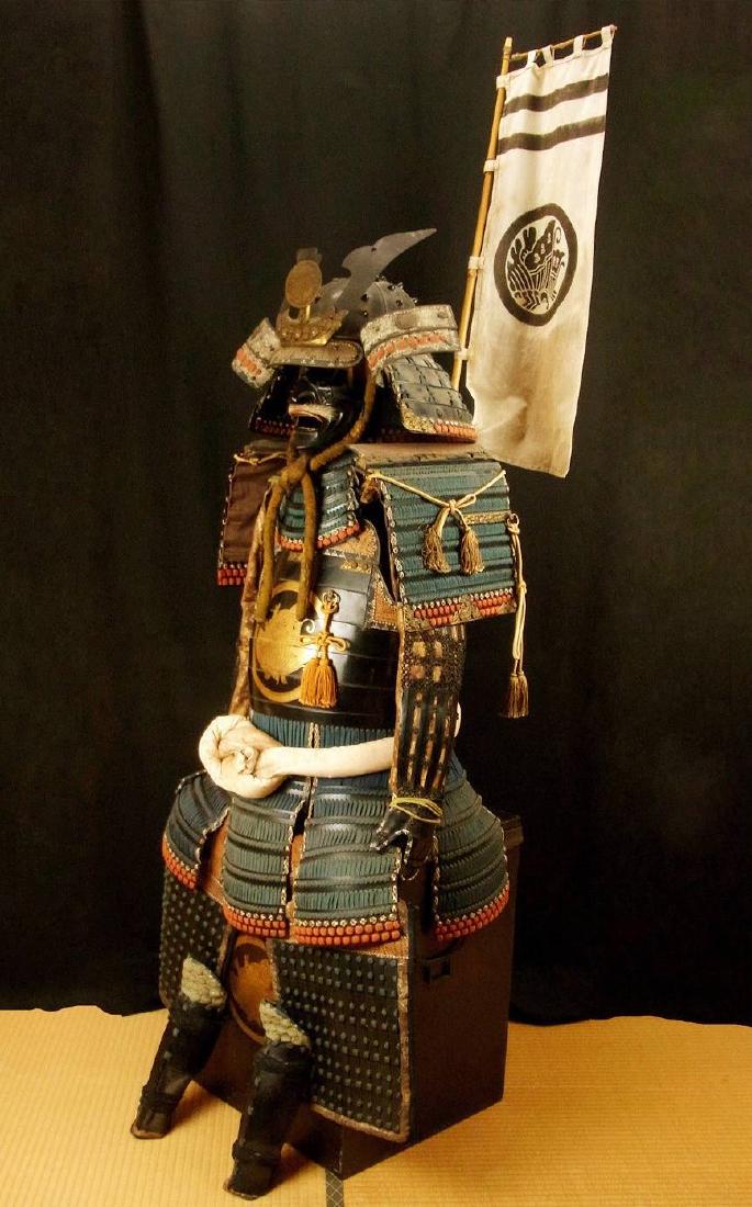 Japanese Samurai Armor Tiara with flag (1 of 5)