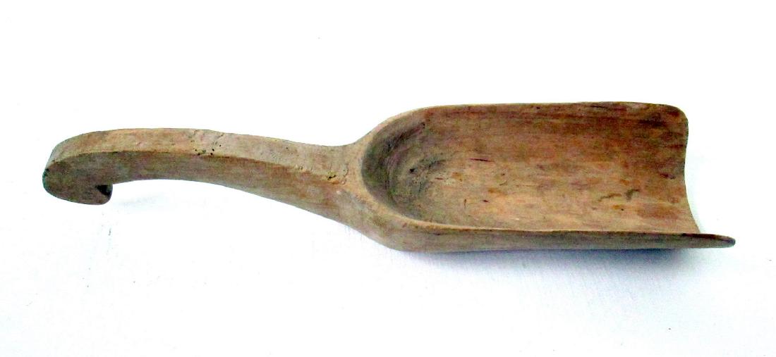 Early Small Carved Scoop (1 of 7)