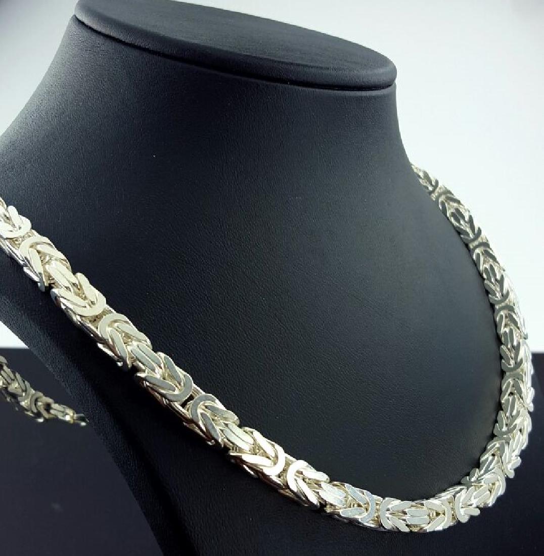 925 Italian Sterling Silver Square Byzantine King's: Item: 925 Italian Sterling Silver Square Byzantine King's Chain Materials: silver Size: Chain:23.62in (60cm) Chain Thickness:6.40mm Condition:New Chain:60cm Chain Thickness:6.40mm Weight:133g Please n