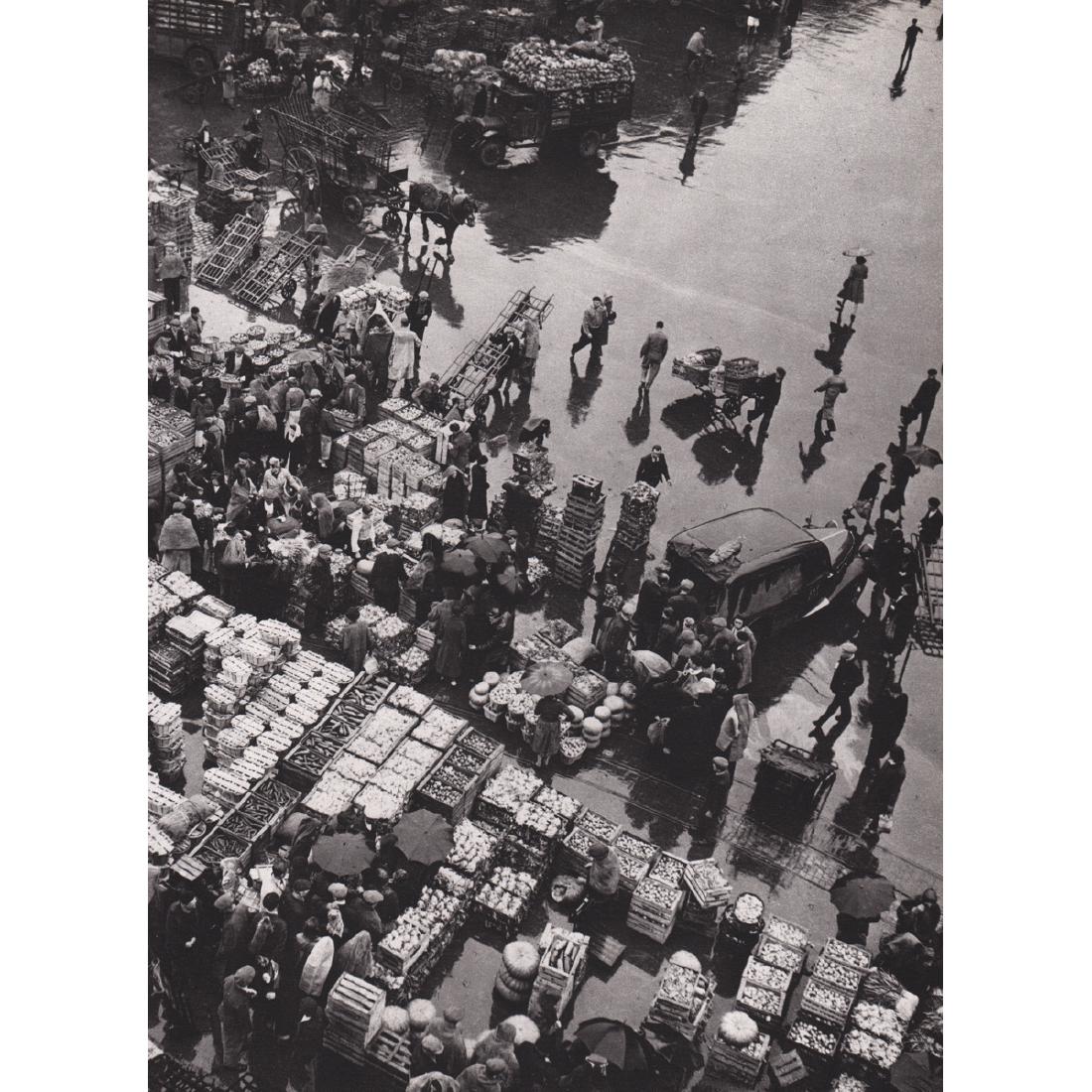 ROBERT DOISNEAU - Carreau des halles, 1945: Artist: ROBERT DOISNEAU Print Title: Carreau des halles, 1945 Medium: Sheet-fed Gravure Printing Date: 1980's Printed in France Image Size approx: 10 x 13 inches Robert Doisneau (1912-1994) was a Fren