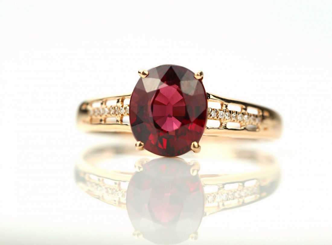 Certified-Exquisite Garnet ring with 18k rose gold (1 of 7)