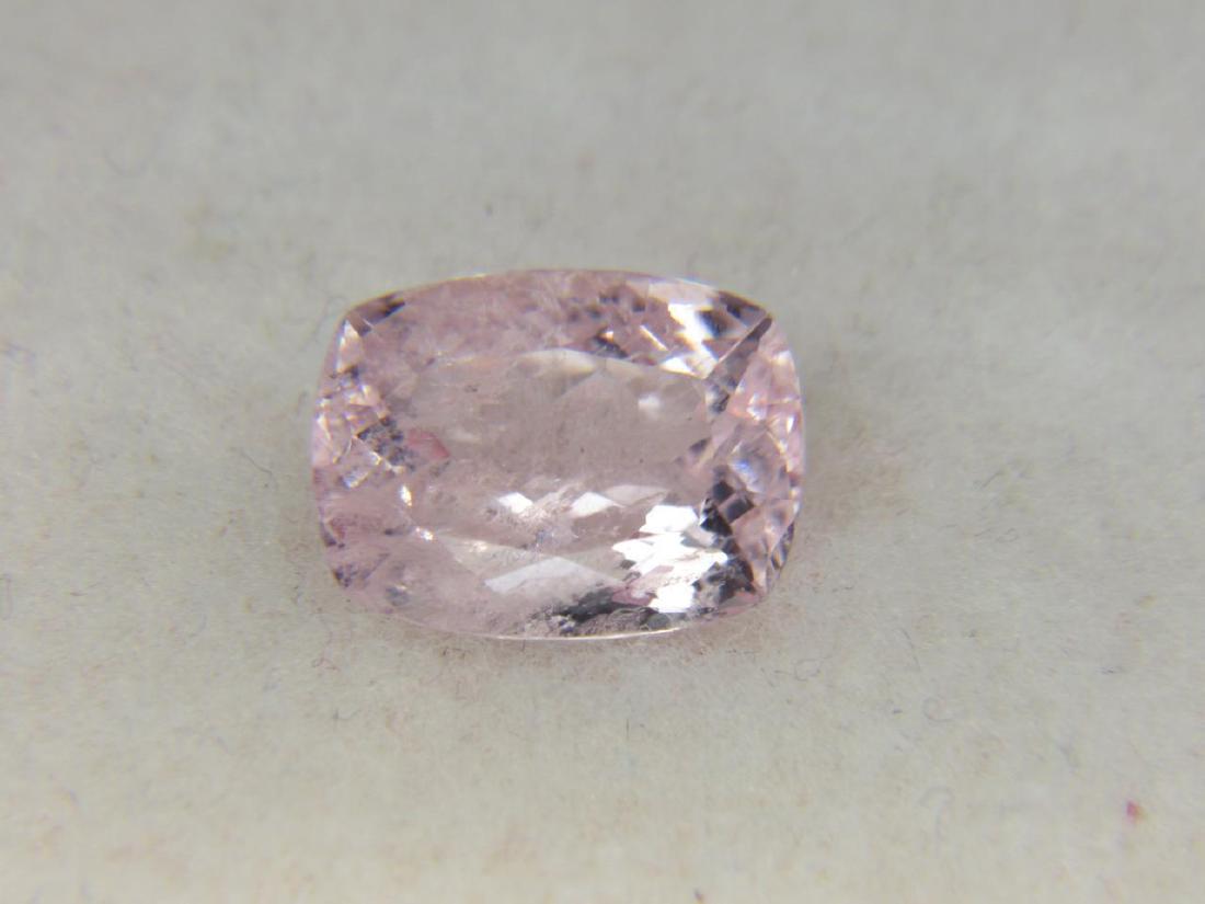 5.15 ct Morganite: Pieces: 1 Shape: Cushion Facet Type: Morganite Pink Beryl Color: Bright Pastel Pink Weight: 5.15 CT Clarity: Si1-2 (Type II) ( PLEASE; If unsure of what clarity means see chart below for a more detail