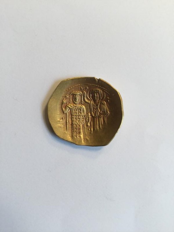 Coin Byzantine, gold Hyperpyron of John ll 1118-1143 (1 of 4)