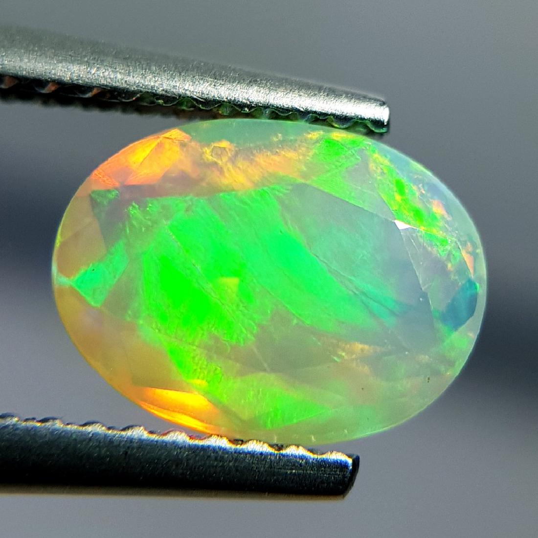 Awesome Fire Oval Cut Natural Opal  - 1.28 ct (1 of 10)