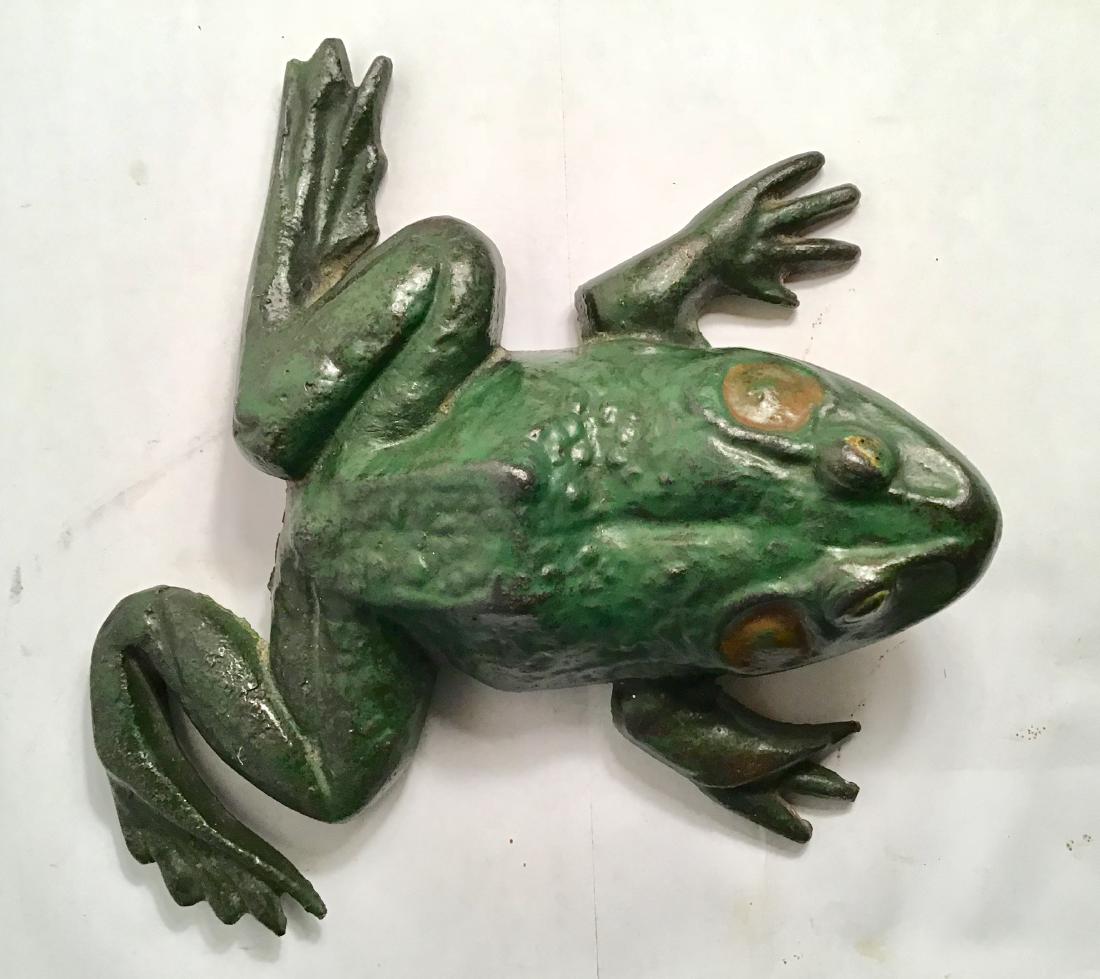 Garden Frog or Doorstop (1 of 5)