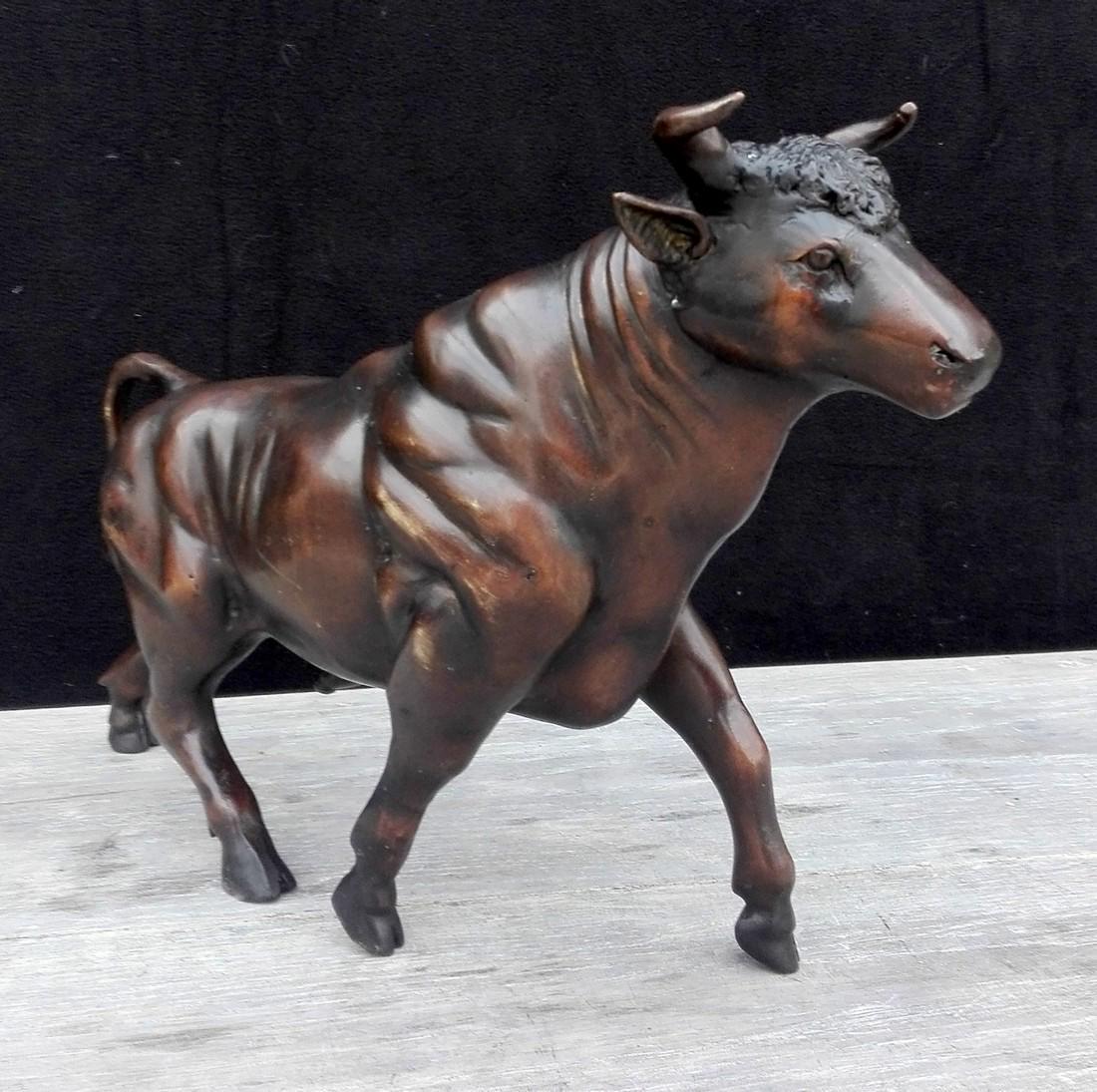 Beautifull bronze wild Bull (1 of 14)