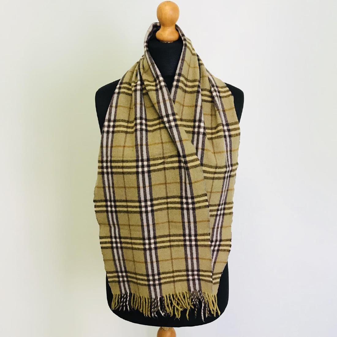 Vintage Burberry Lambswool Scarf (1 of 6)