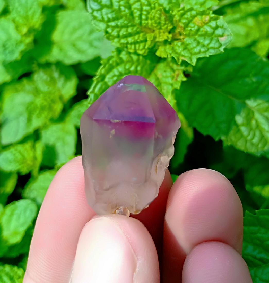 8 Gram Amethyst Crystal (1 of 2)