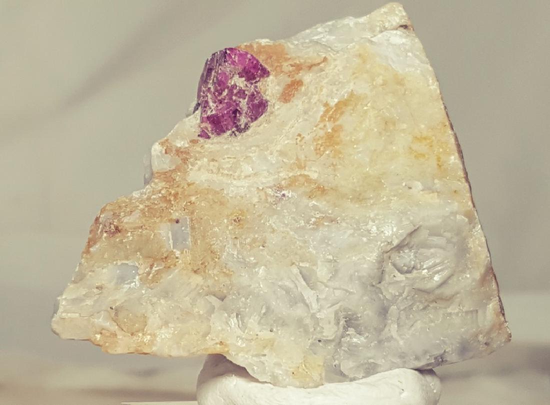 AMAZING NATURAL RUBY SPECIMEN (1 of 3)