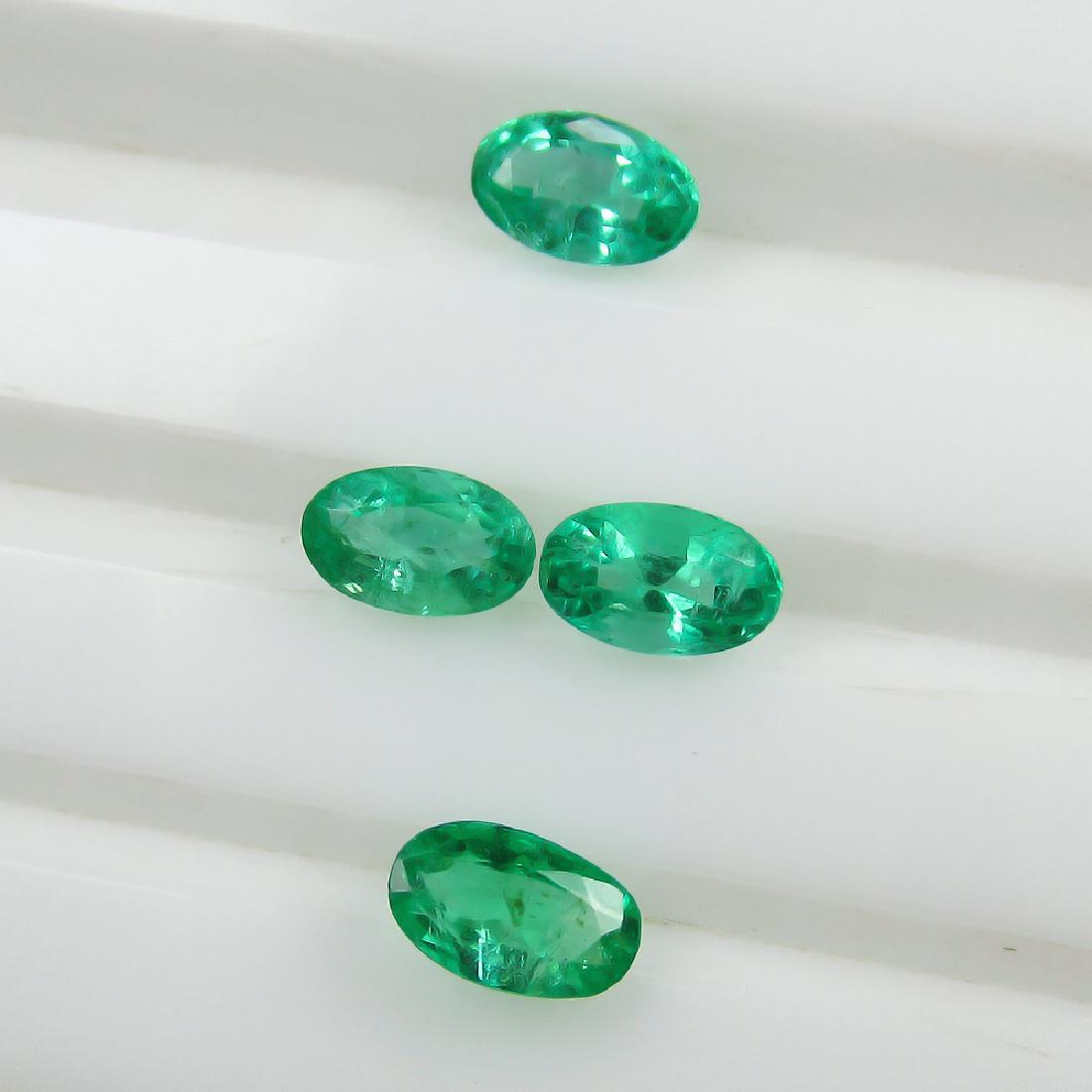 0.93 Ct Genuine Zambian Emerald 5X3 mm Matching Oval (1 of 2)