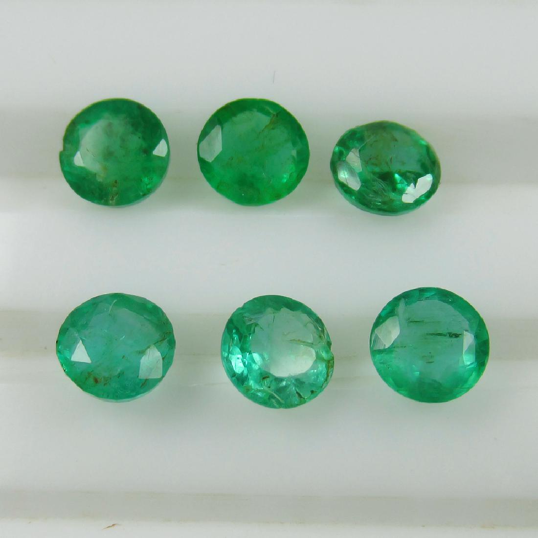 2.35 Ct Genuine Zambian Emerald Calibrate 4.7 mm (1 of 2)