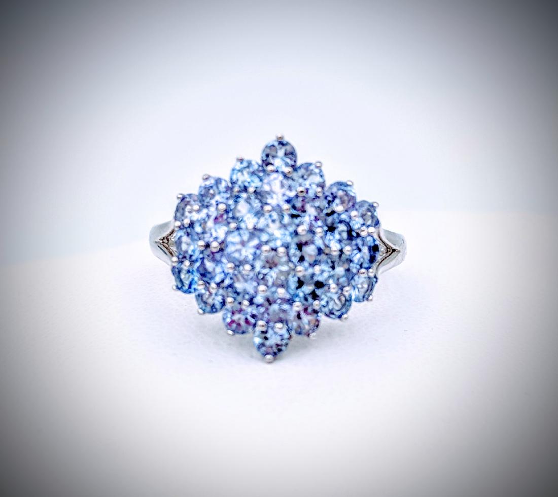 Sterling Silver Clustered Pale Purple Amethyst Ring Sz (1 of 4)