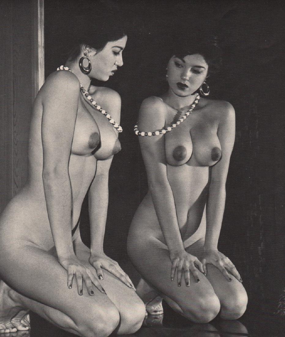 ANDRE DE DIENES - Nude: Artist: ANDRE DE DIENES Print Title: Nude Medium: Photoengraving Printed 1958 in the UK Image size (inches) approx. 7 x 5.5” Andre De Dienes was a professional photographer, employed by the Associat