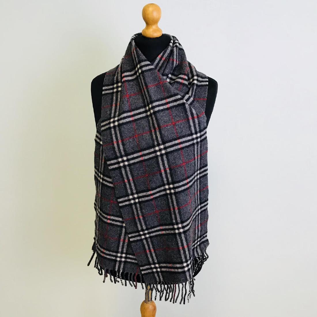 Vintage Burberry Lambswool Scarf (1 of 7)