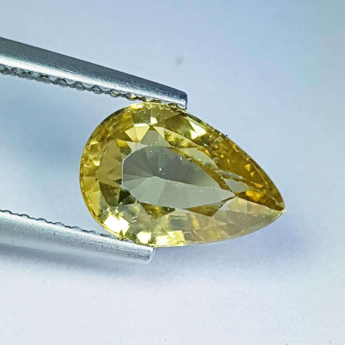 Lovely Gem Oval Cut Natural Zircon - 2.98 ct (1 of 4)