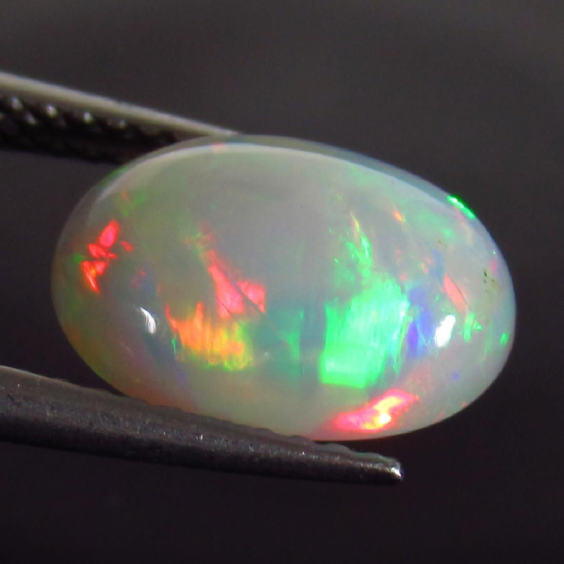 2.40 Ct Genuine Ethiopian Multi-Color Fire Opal Oval (1 of 4)