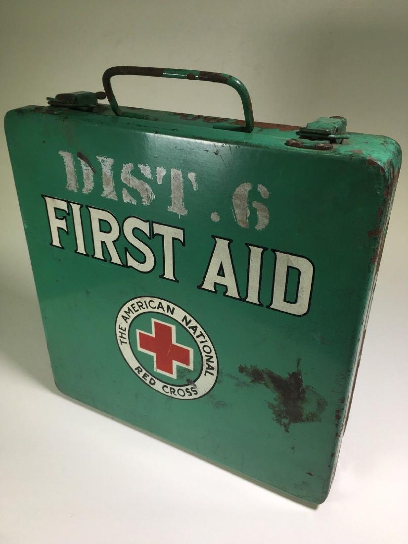 Vintage American National Red Cross Metal First Aid Kit (1 of 9)