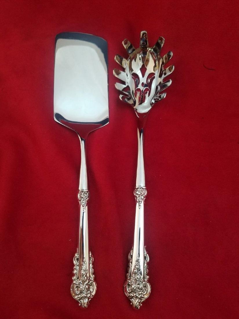 Grande Baroque by Wallace Pasta & Lasagna Servers (1 of 3)