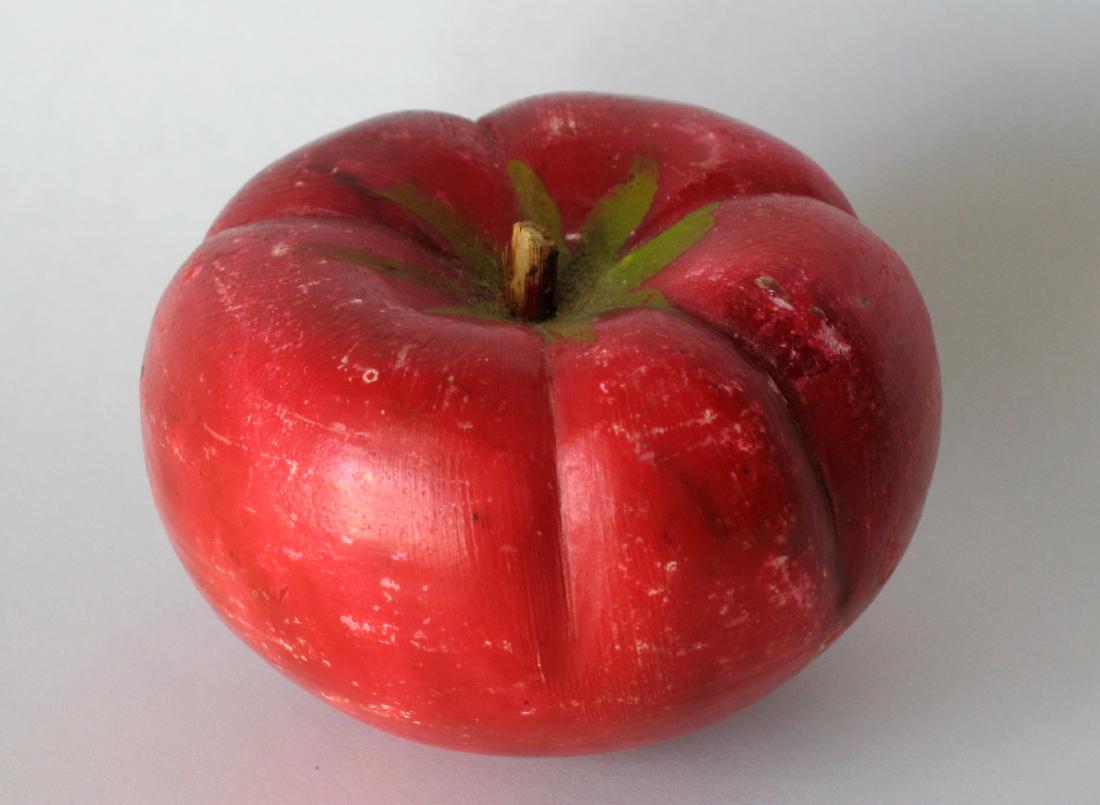 Vintage stone tomato (1 of 1)