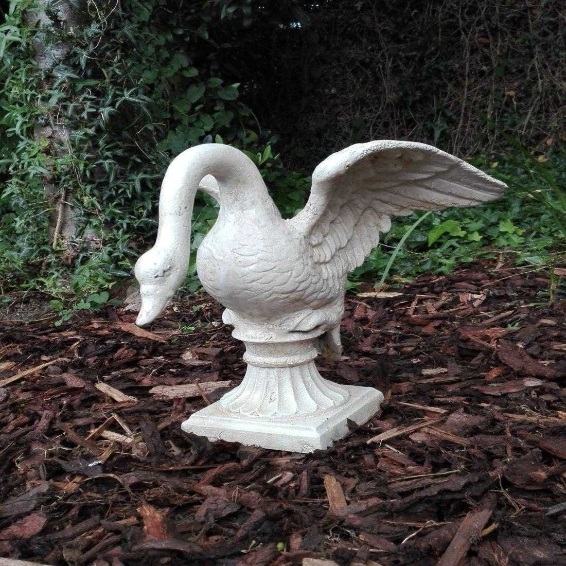 Cast-iron sculpture of a swan - (2) (1 of 6)