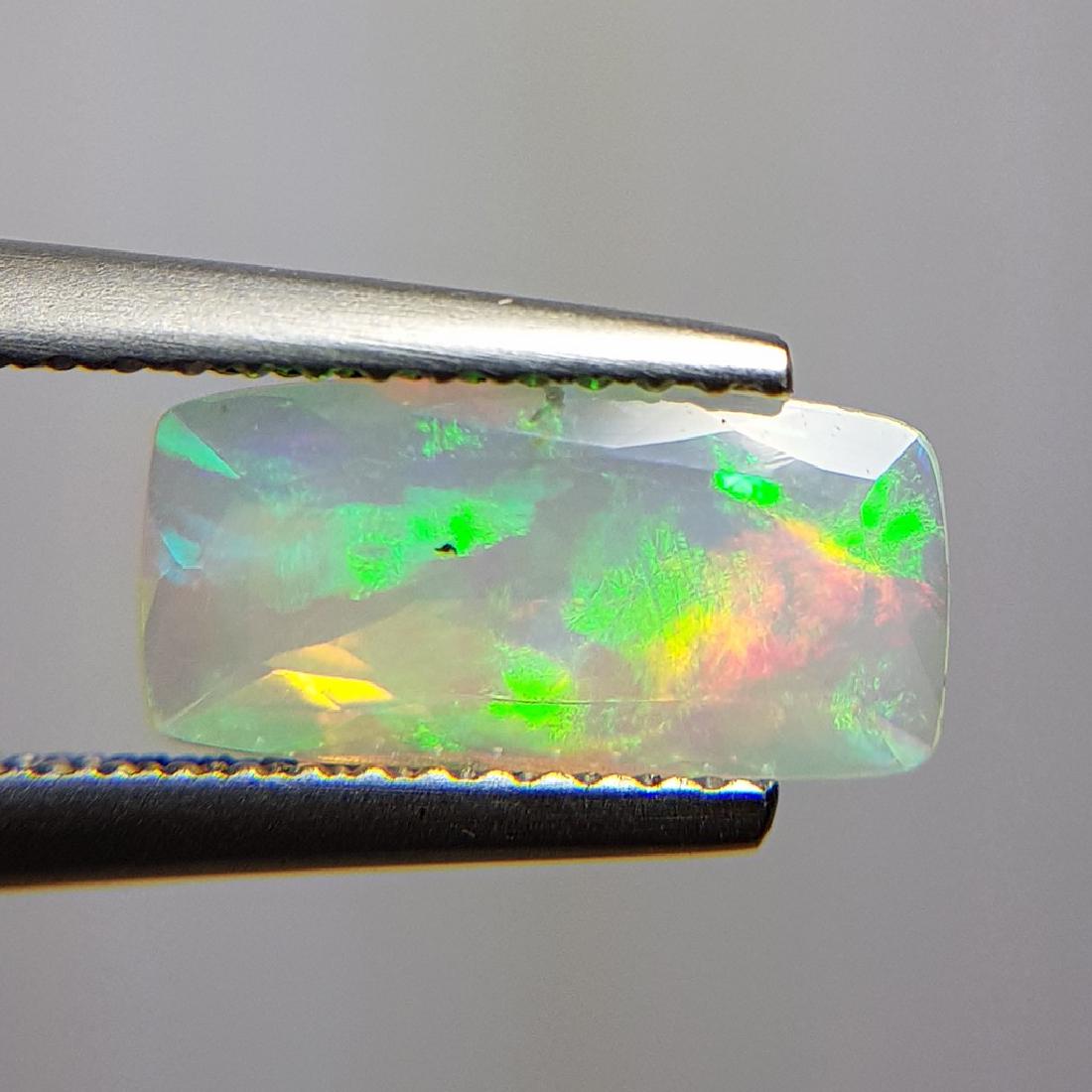 Fantastic Fire Cushion Cut Natural Opal  - 0.90 ct (1 of 8)